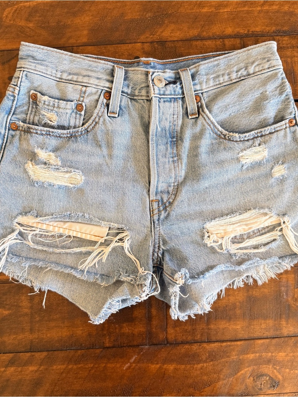 Levi’s 501 Button Fly Distressed Cut Off Shorts, Women’s Size 26